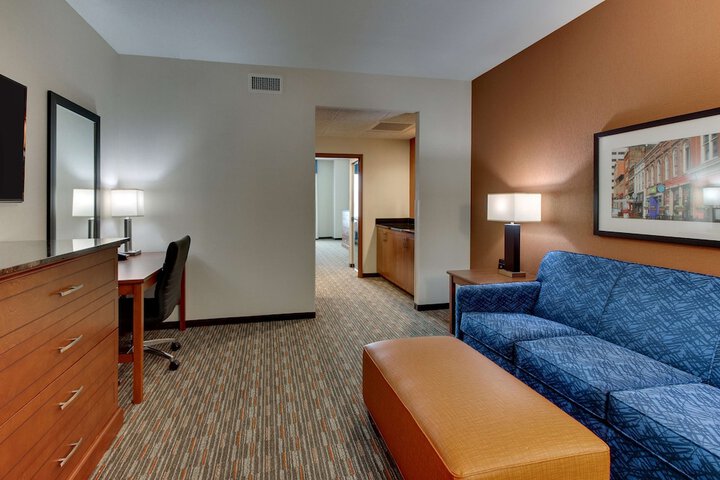 Room 21 of 68