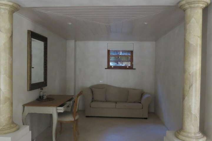 Room 30 of 67