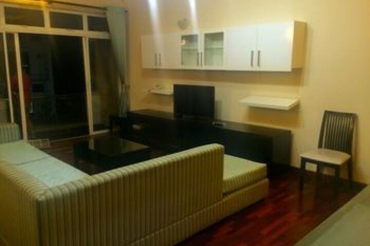 Room 25 of 27