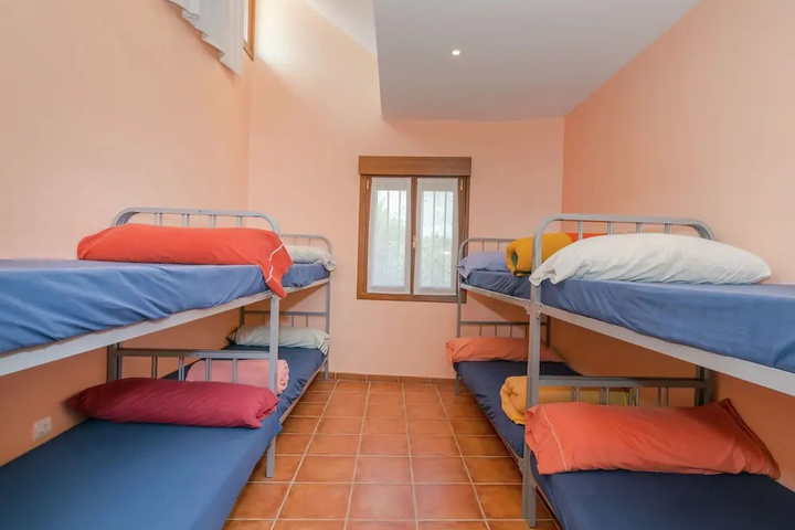 Room 6 of 21