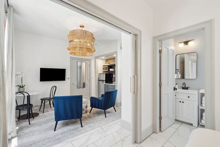 Room 10 of 75