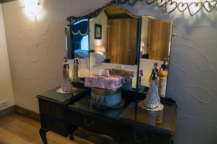 Room 44 of 67