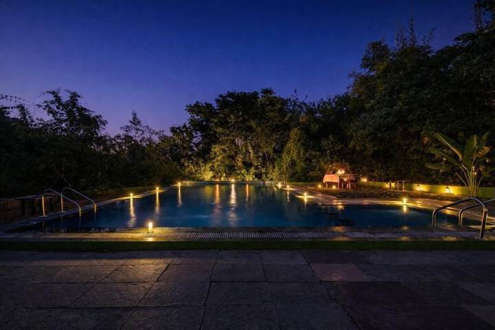 Pool 67 of 122