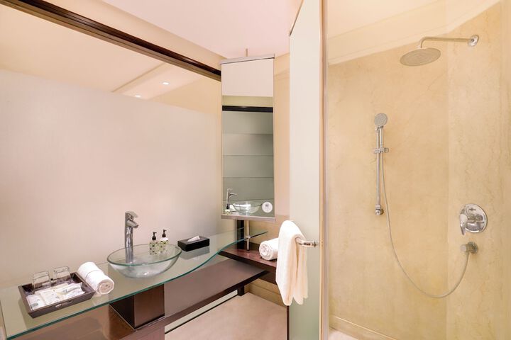 Clean Restrooms