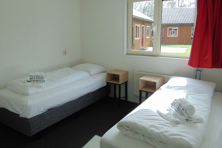 Room 19 of 109
