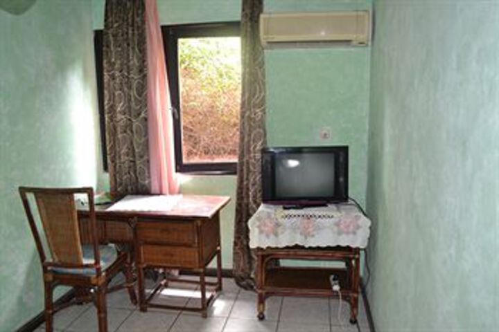 Room 22 of 30