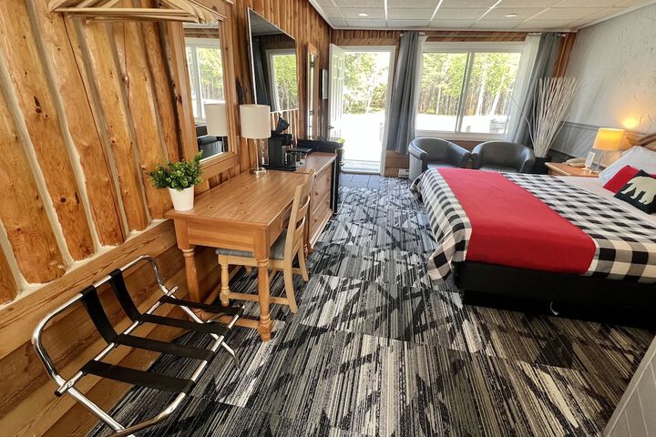 Room 7 of 34