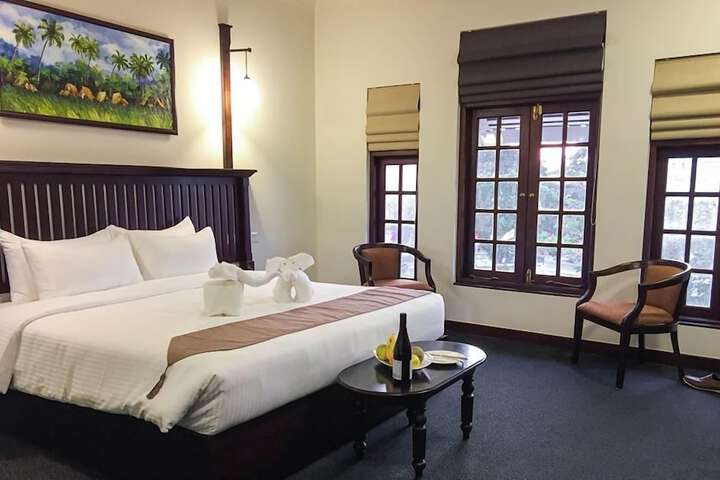 Room 27 of 67