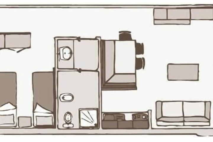 Room 9 of 36