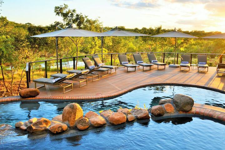 Pools & Facilities