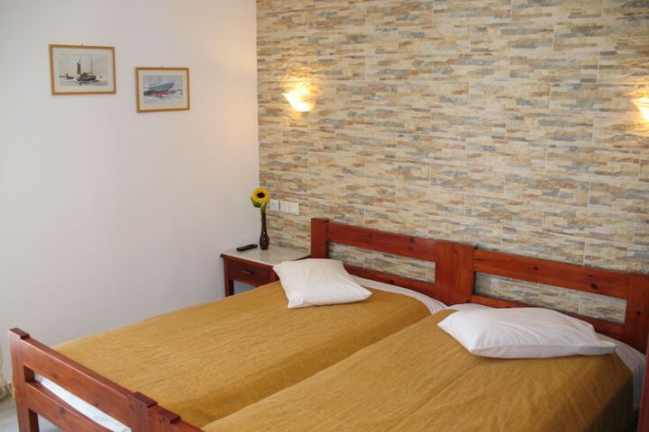 Room 20 of 68