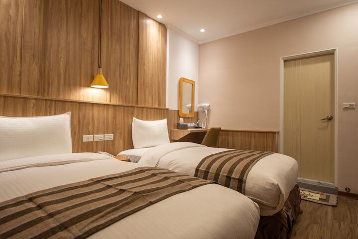 Room 55 of 91