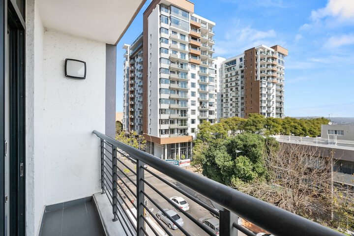 Terrace/Patio 163 of 215