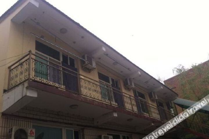 Baiyangdian Weinan Hotel