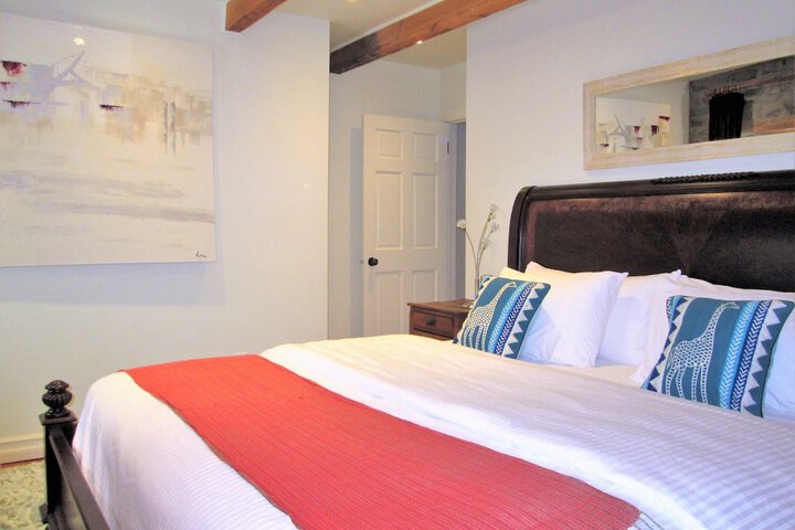 Room 9 of 45