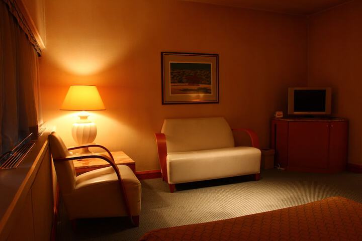 Room 21 of 65