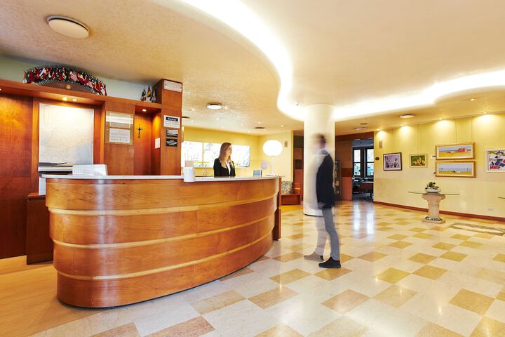 Hotel Interior 4 of 42