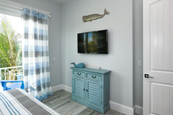 Room 25 of 25