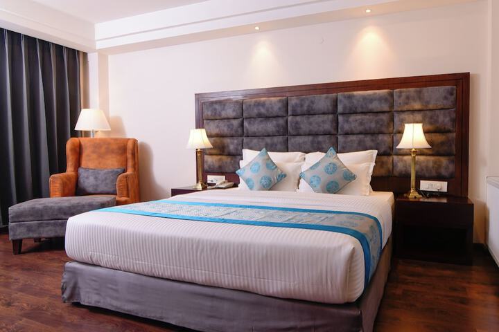 Room 20 of 32