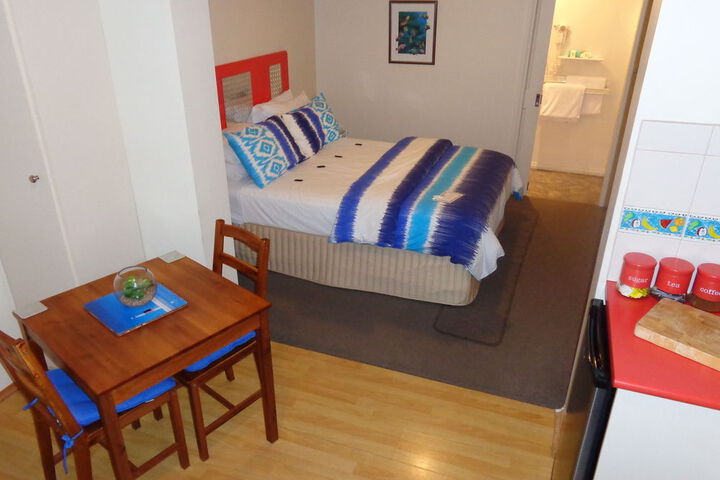 Room 12 of 33