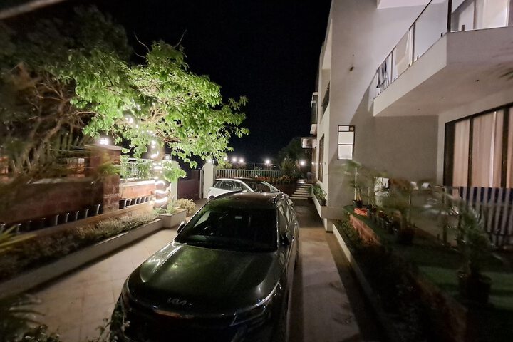 Property Grounds 26 of 29