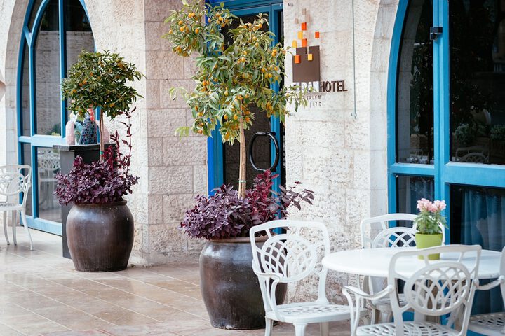Hotel Exterior 34 of 38