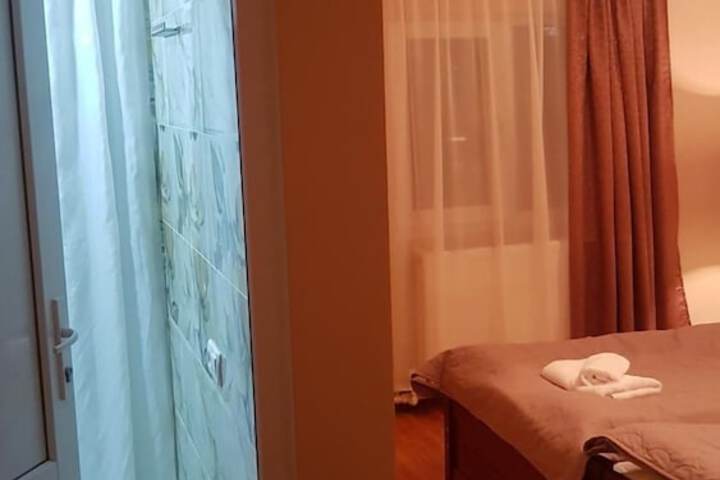Room 10 of 54