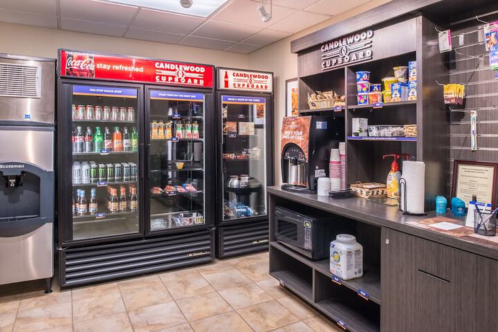 Snack bar