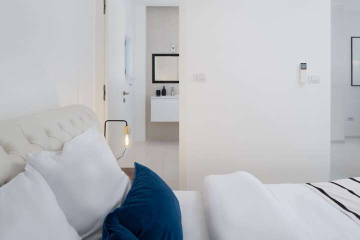 Room 34 of 70