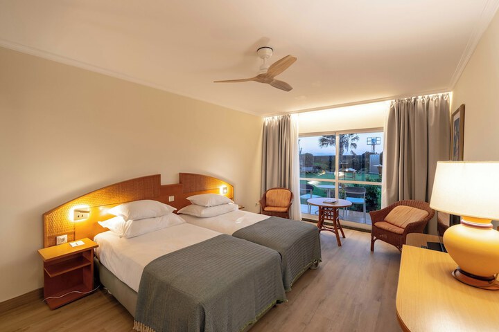 Room 20 of 42