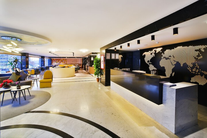 Lobby Photos