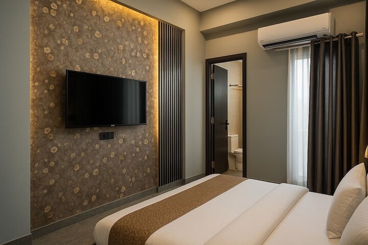 Room 4 of 14