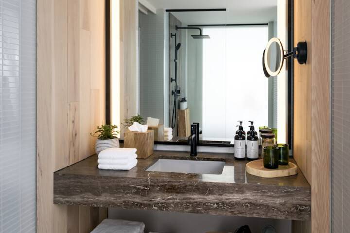Clean Restrooms