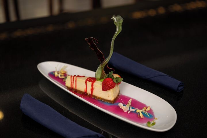 Dining 74 of 114