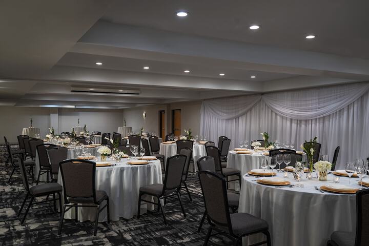Indoor wedding