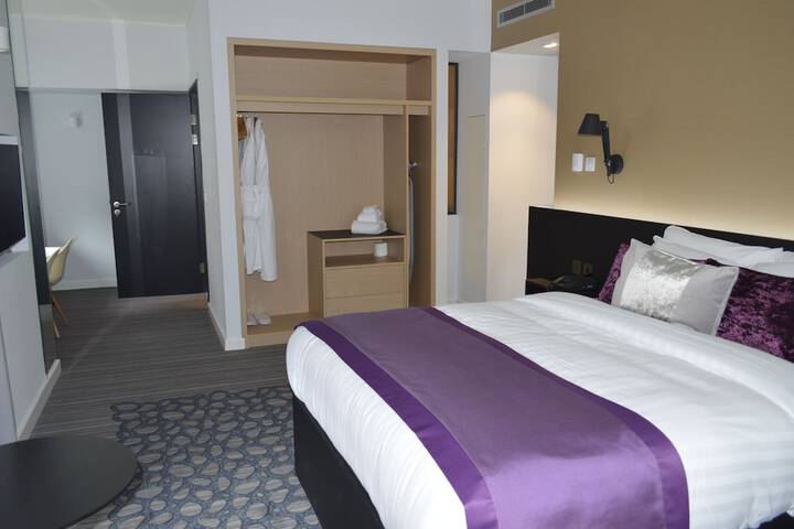 Room 19 of 50