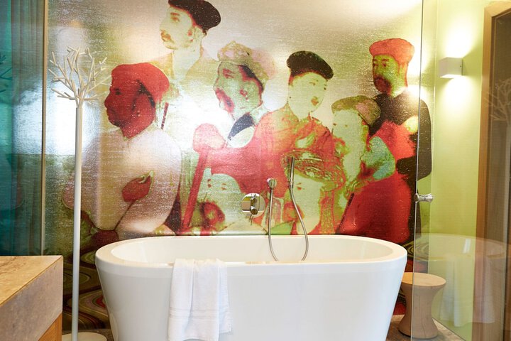 Room 73 of 129