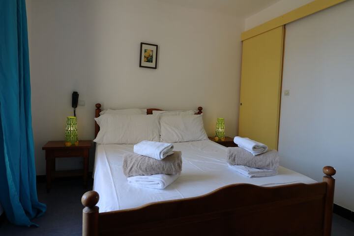 Room 7 of 35