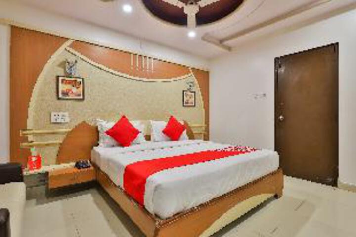 Hotel Dwarka Residency