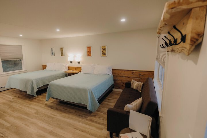 Room 2 of 56