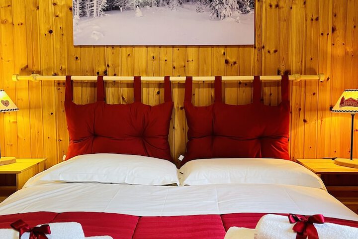 Room 6 of 31