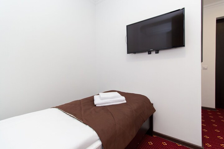 Room 5 of 31