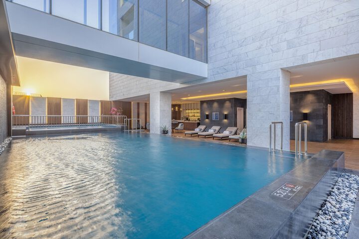 Pool 41 of 72