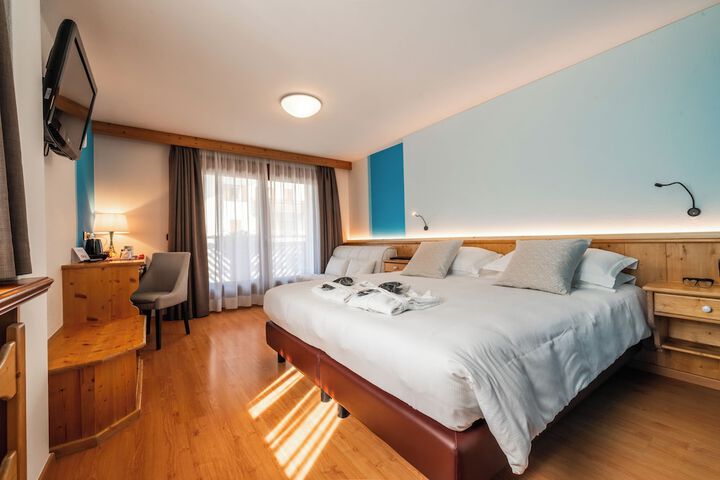 Room 15 of 86