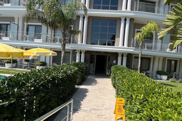 Hotel 36 of 47