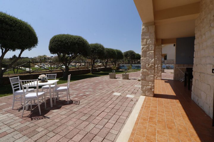 Terrace/Patio 19 of 70
