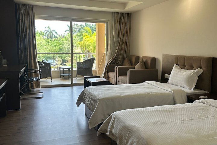 Room 10 of 47