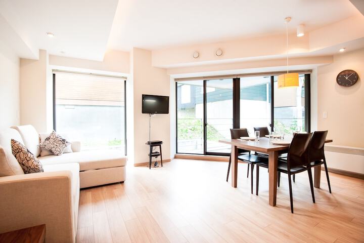 Room 7 of 43