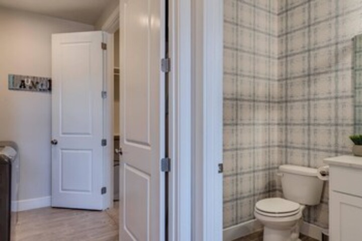 Room 40 of 53