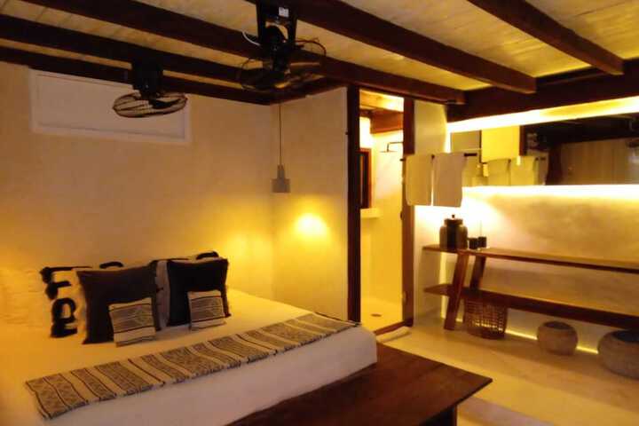 Room 17 of 58